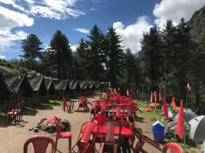 Hilltop Cafe Kheerganga